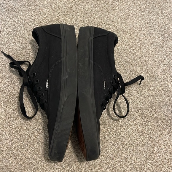 Vans monochromatic shoes - Picture 3 of 7